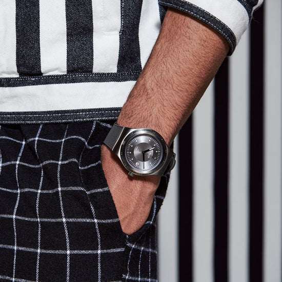 Swatch Sistem Knight 42mm
